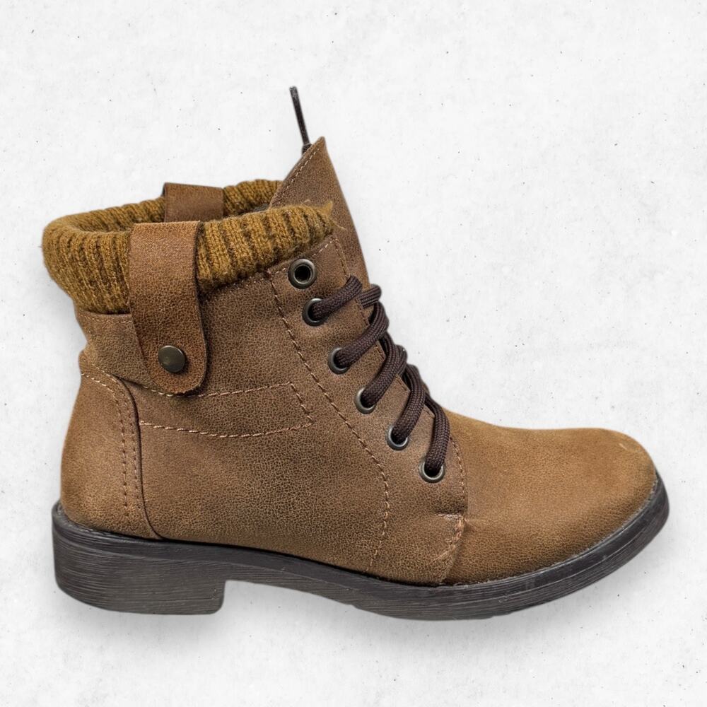Urban CKlass Tan Brown Combat Boots Women 7 Lace Up Side Zip Knit Cuff Ankle
